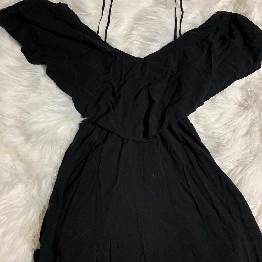 Express off shoulder black dress - small